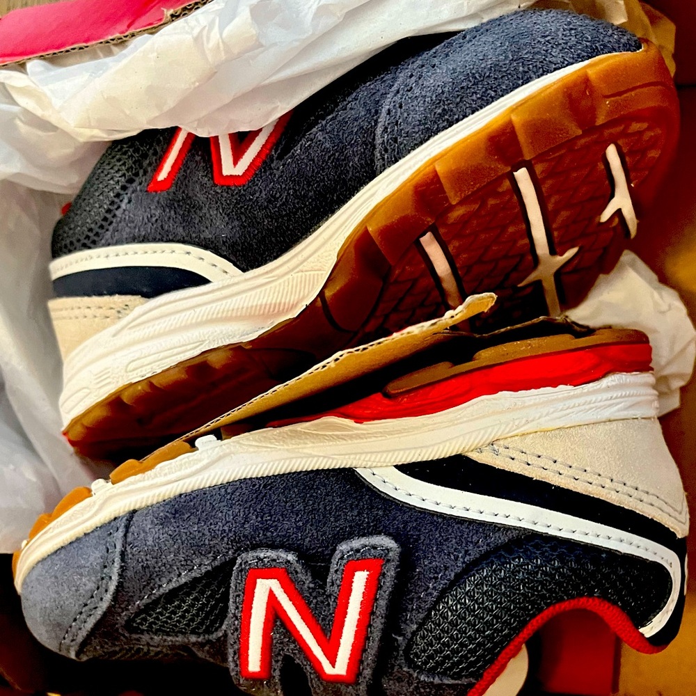 New Balance NIB XTRA WIDE baby toddler kids sneakers US 6.5 EU 23